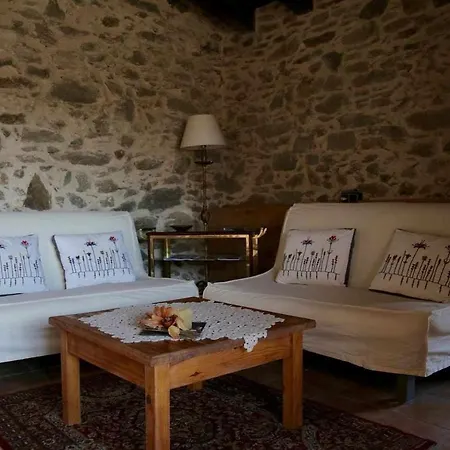 La Cabanya De Planes Un Petit Gran Espai Casa rural Rocabruna